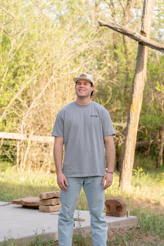 Cast. Feed. Tee - Granite